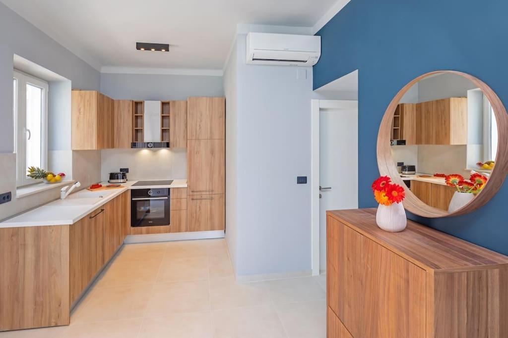 St Jakov Superior Beach Apartment With Free Parking 두브로브니크 외부 사진